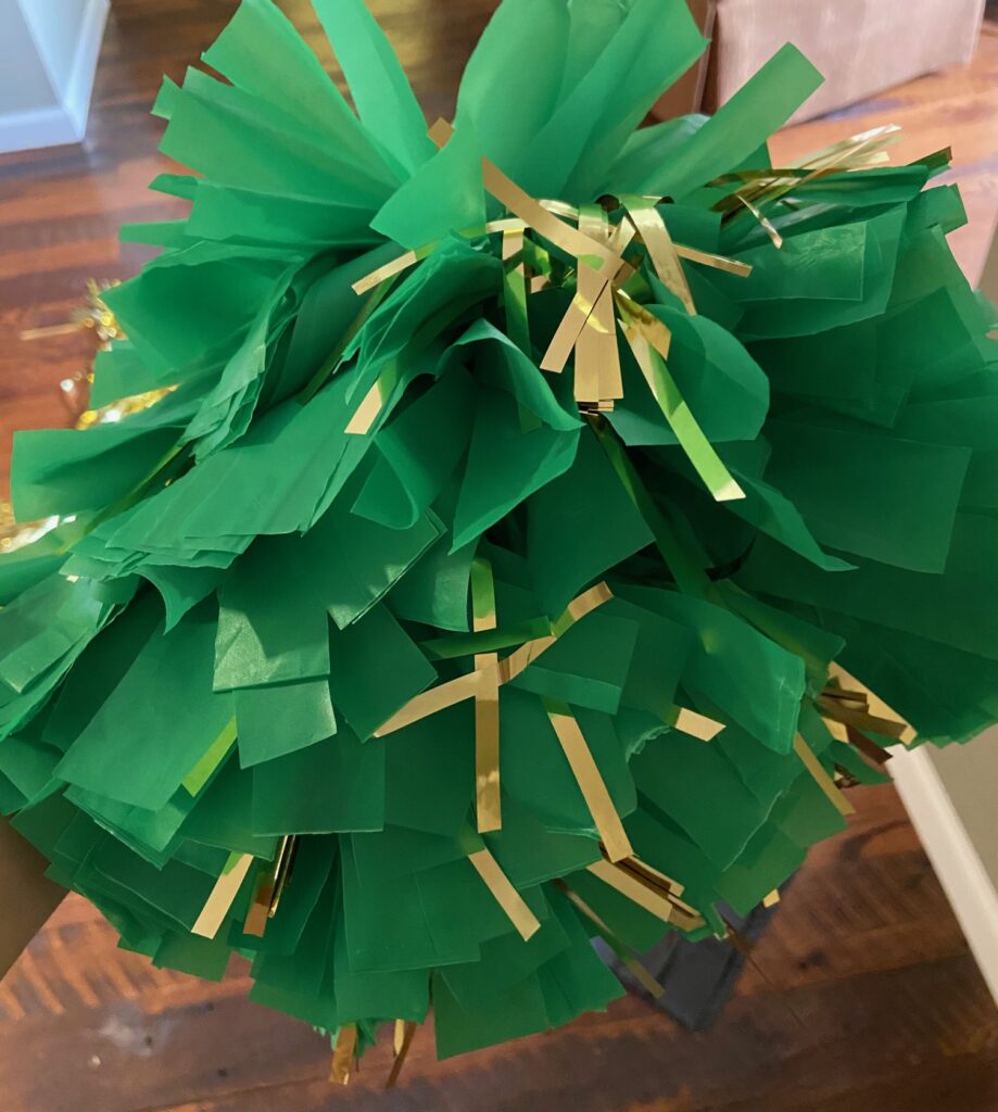 DIY Cheerleader Pom Poms - Super Easy And Fun